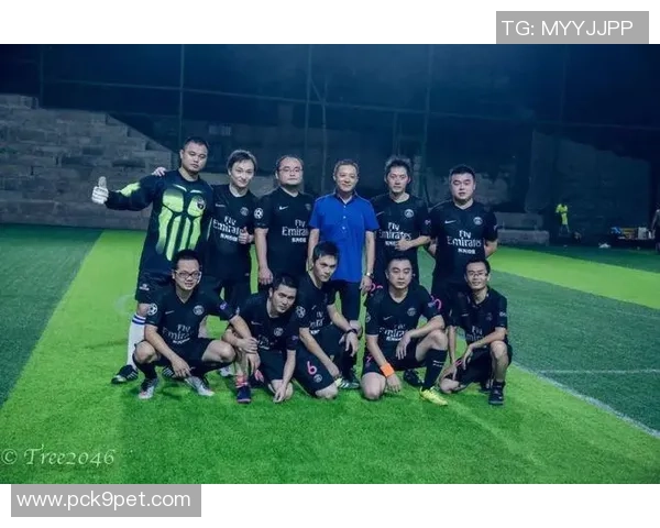 成都足球队荣登足球团队协作排行榜首位展现卓越团队精神与实力